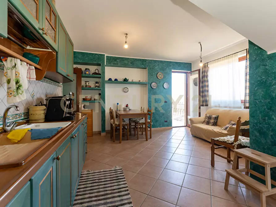 Immagine 120 di Villa in vendita  in Via Ottavia Penna 50 a Caltagirone