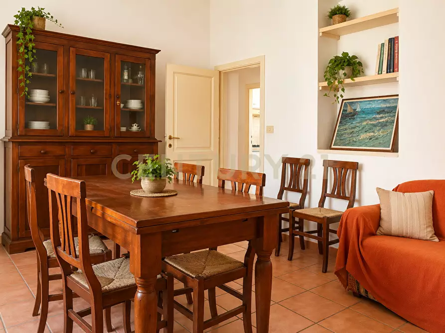 Immagine 2 di Trilocale in vendita  in Via Giuseppe Mazzini 3 a Orbetello