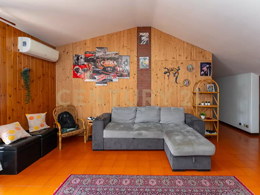 Immagine 13 di Attico in vendita  in Via Maugeri 76 a Valverde