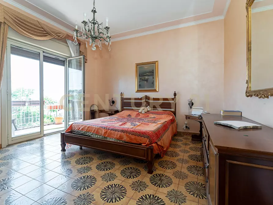 Immagine 33 di Pentalocale in vendita  in Via Madonna delle Lacrime 64 a Catania