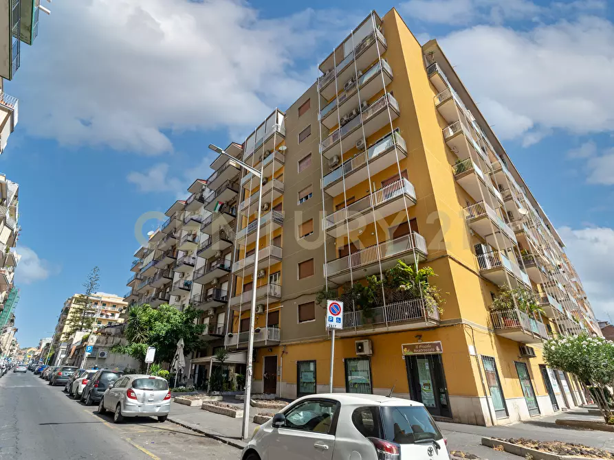 Immagine 4 di Trilocale in vendita  in Via Duca Degli Abruzzi 42 a Catania