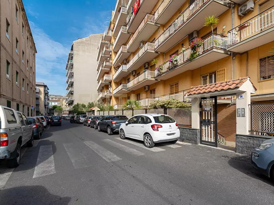 Immagine 9 di Attico in vendita  in Viale Mario Rapisardi 353 a Catania