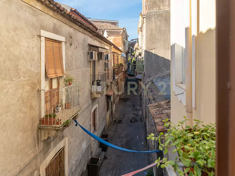 Immagine 9 di Casa indipendente in vendita  in Via San Damiano 21 a Catania