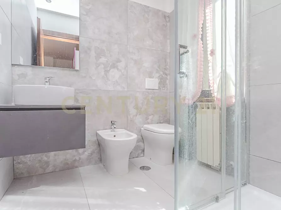 Immagine 57 di Villa in vendita  in Via Spiaggia del Lago 17b a Castel Gandolfo