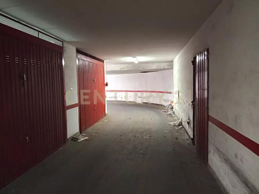 Immagine 17 di Garage in vendita  in Via Antonino di Sangiuliano 4 a Sant'agata Li Battiati