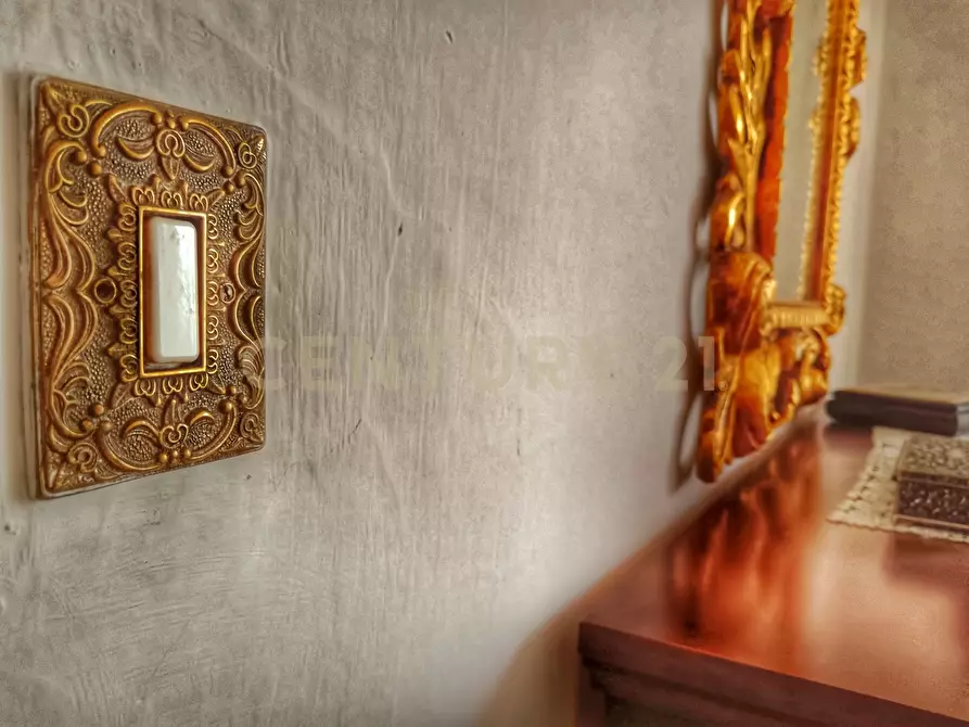 Immagine 16 di Quadrilocale in vendita  in Piazza Fratelli Cervi 10 a Abbadia San Salvatore