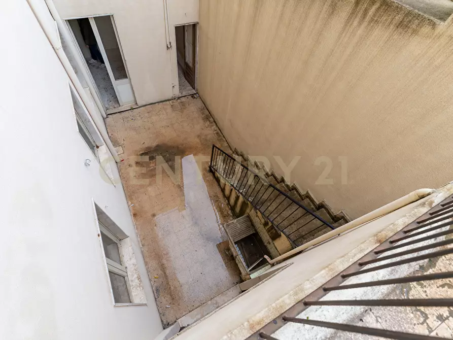 Immagine 26 di Pentalocale in vendita  in Via Principe Umberto 397 a Augusta