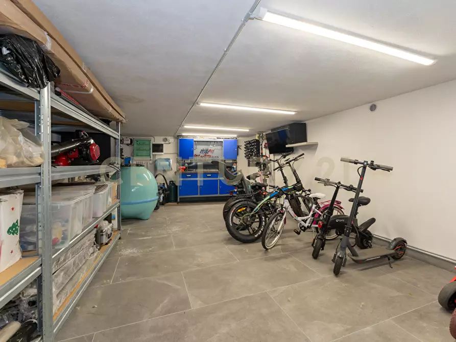 Immagine 32 di Villa in vendita  in Via Sant' Andrea 8 a Catania