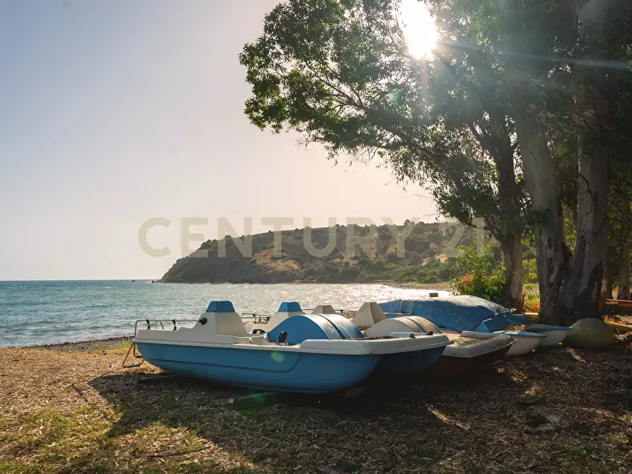 Immagine 36 di Villa in vendita  in BAIA ARCILE a Augusta