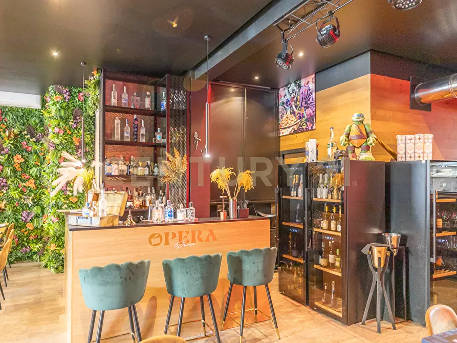 Immagine 4 di Bar / Ristorante in vendita  in Via della Farnesina 155 a Roma