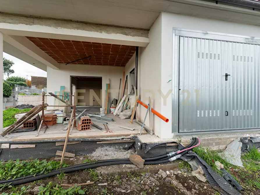 Immagine 9 di Casa indipendente in vendita  in Via Manganelli 14 a Viagrande