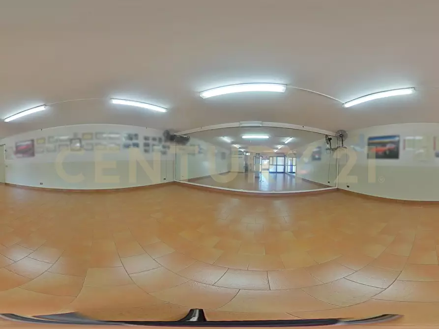 Immagine 115 di Villa in vendita  in Via Salemi 19 a Mascalucia