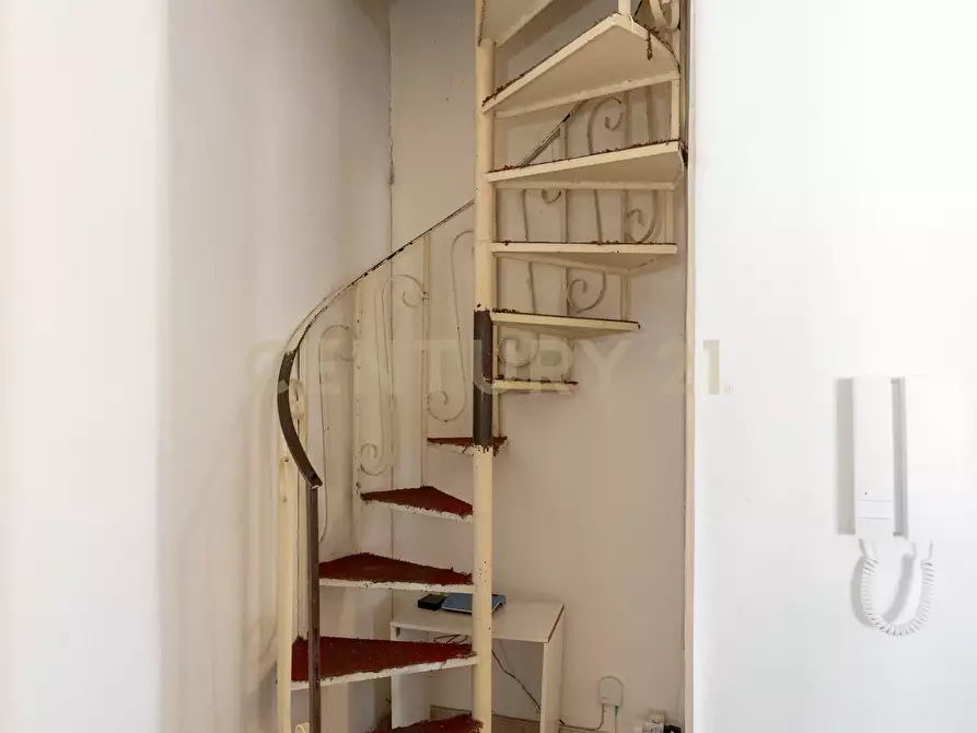 Immagine 35 di Quadrilocale in vendita  in Via Federico Confalonieri 9 a Catania