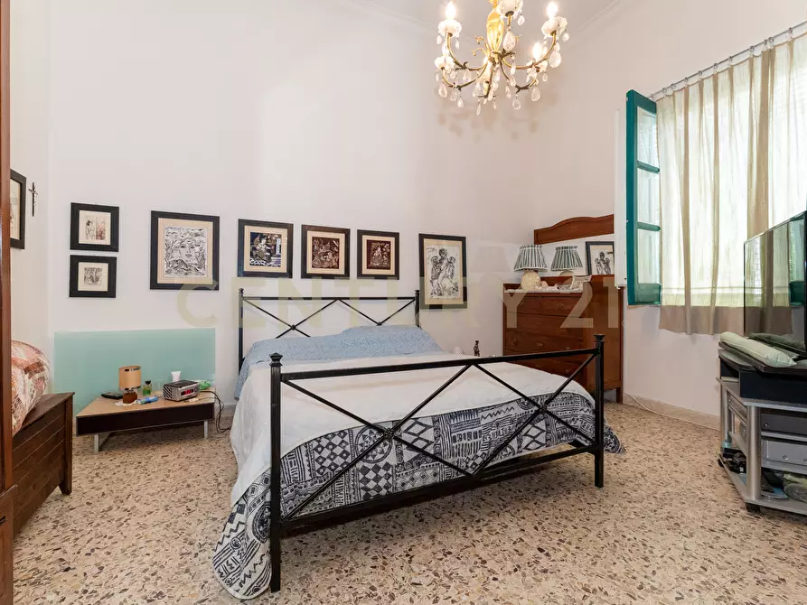 Immagine 33 di Casa indipendente in vendita  in Via Roma 66 a Camporotondo Etneo