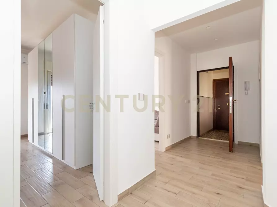 Immagine 1 di Appartamento in vendita  in Via del Bosco 306 a Catania