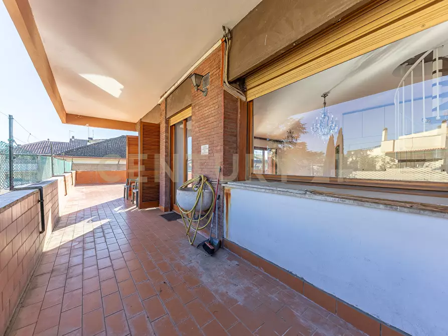 Immagine 21 di Attico in vendita  in Via Francesco Borgatti 18 a Roma