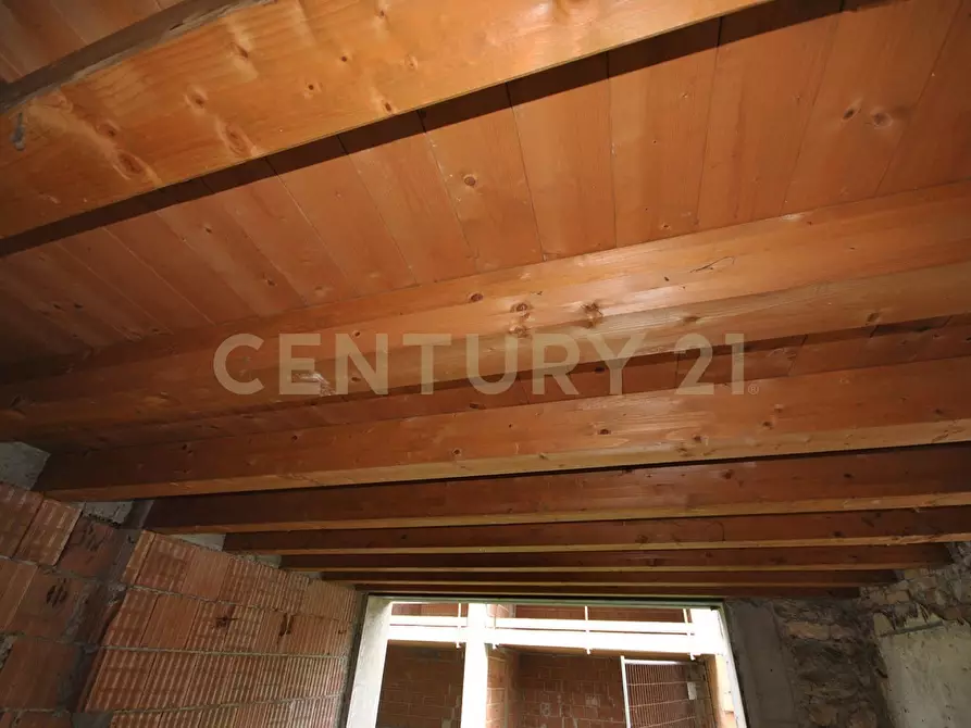 Immagine 5 di Villa in vendita  in Via Belvedere snc a Verona