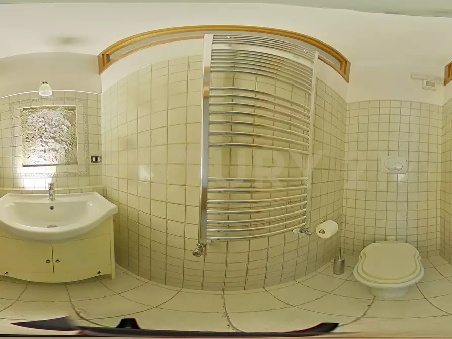 Immagine 42 di Quadrilocale in vendita  in Via Enrico Ferri 15 a Catania