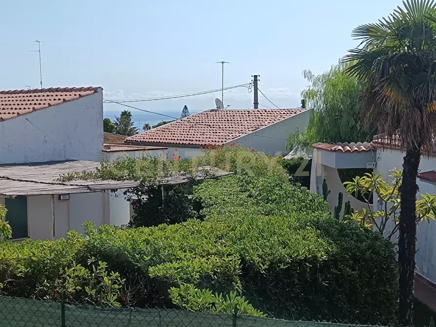 Immagine 32 di Locale commerciale in vendita  in Viale dei Lidi 433 a Siracusa