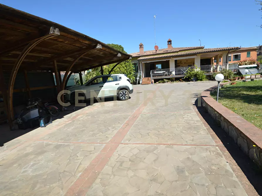 Immagine 49 di Villa in vendita  a Grosseto