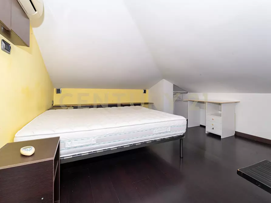 Immagine 10 di Trilocale in vendita  in Via Antonio Gramsci 23 a Gravina Di Catania