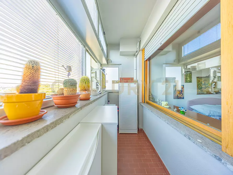 Immagine 31 di Trilocale in vendita  in Via Paolo Barison 14 a Roma