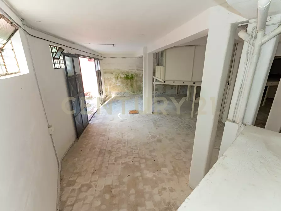 Immagine 19 di Casa indipendente in vendita  in CORSO SAN VITO 141 a Catania