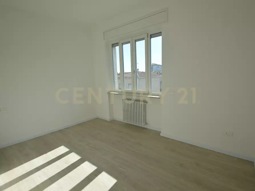 Immagine 30 di Pentalocale in vendita  in Viale Giulio Cesare 3 a Grosseto