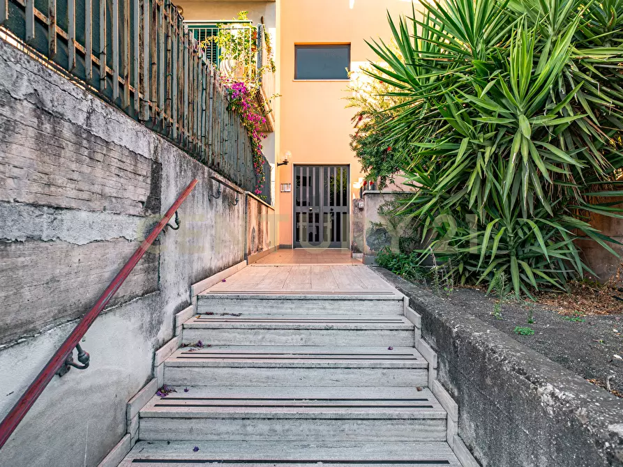 Immagine 22 di Quadrilocale in vendita  in Via Dei Giardini 3 a Tremestieri Etneo