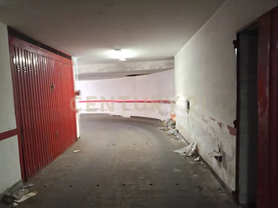 Immagine 15 di Garage in vendita  in Via Antonino di Sangiuliano 4 a Sant'agata Li Battiati