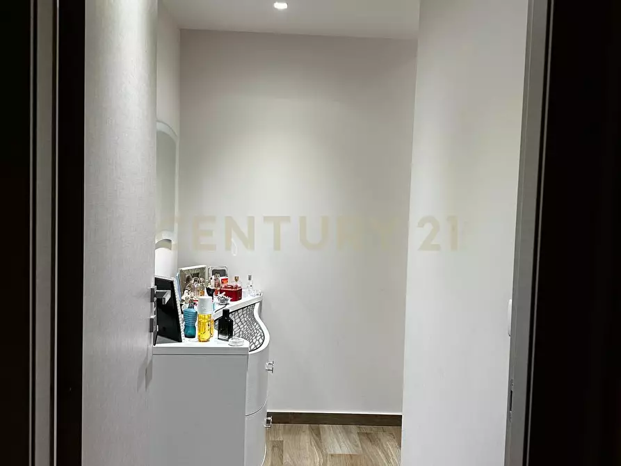 Immagine 11 di Porzione di casa in vendita  in Via delle Gemme 29 a Catania