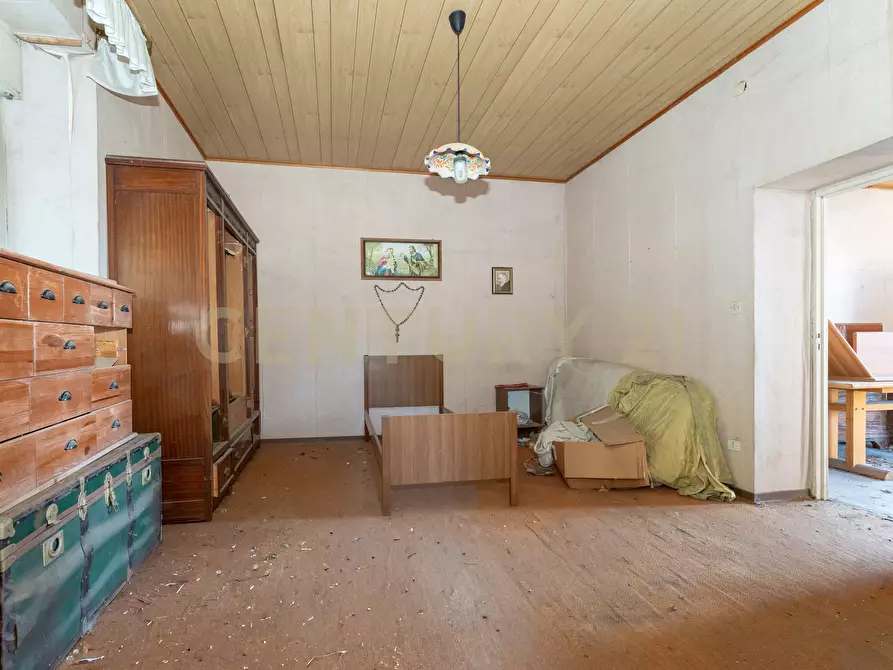 Immagine 25 di Rustico / casale in vendita  in Via Castelnuovo Don Bosco 32 a Acireale
