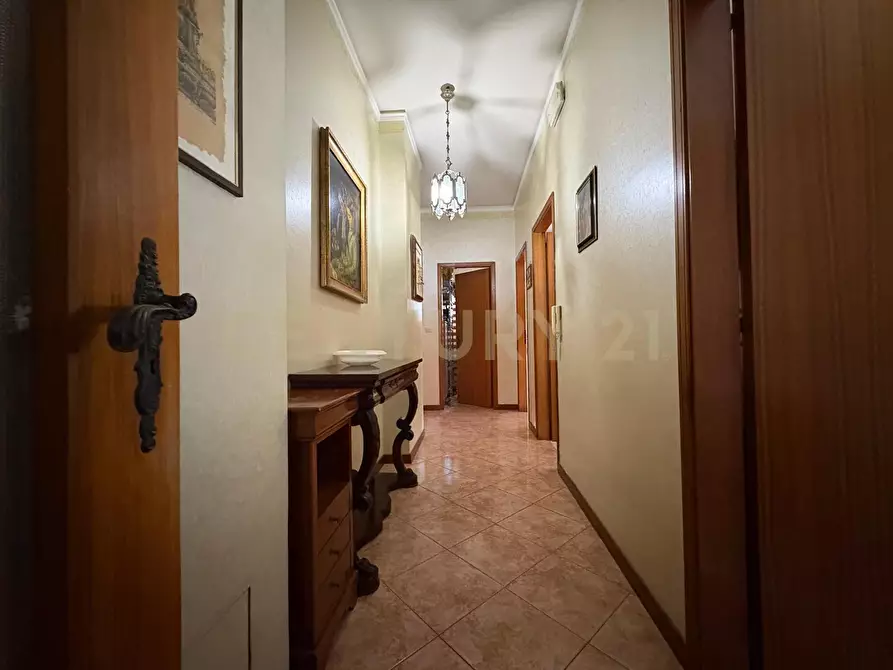 Immagine 16 di Pentalocale in vendita  in Via Mattia Preti 2 a Siracusa
