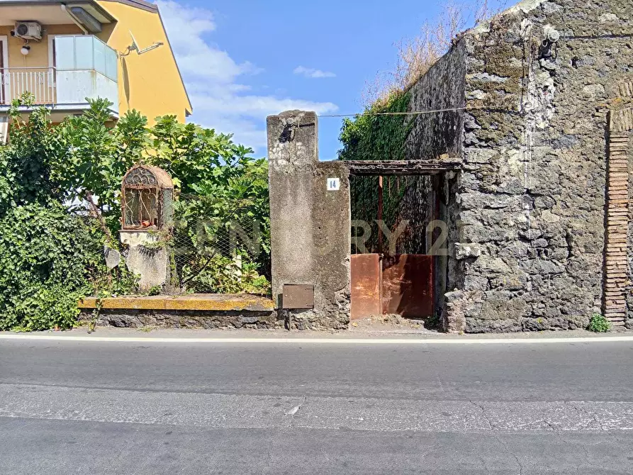 Immagine 23 di Rustico / casale in vendita  in Via Maugeri 12 a Valverde