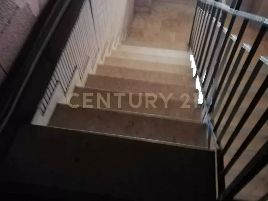 Immagine 37 di Bilocale in vendita  in Via Antonio Cagnoni 40 a Catania