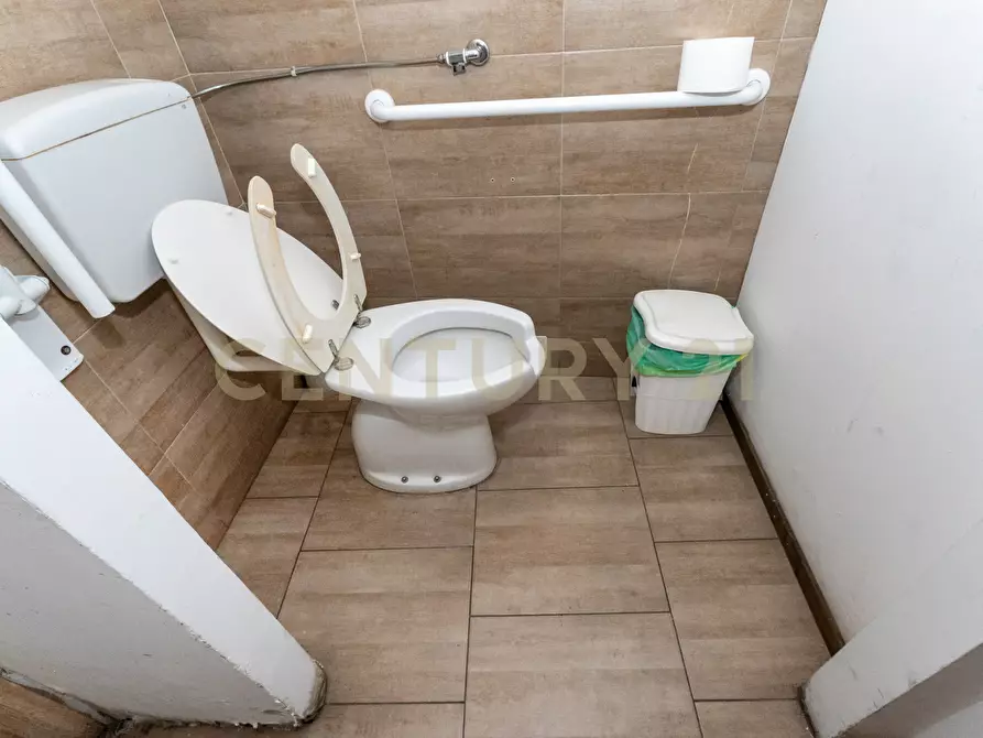 Immagine 32 di Pizzeria / Pub in vendita  in Via Gemmellaro 61 a Catania