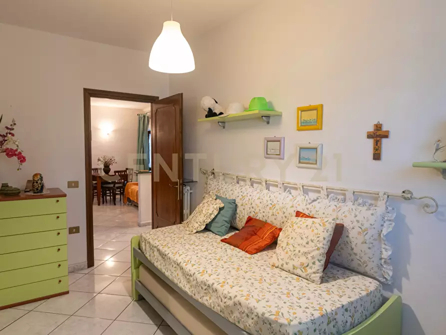 Immagine 19 di Quadrilocale in vendita  in Via Bartoli 5 a Follonica