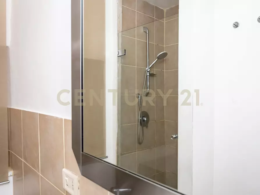 Immagine 22 di Bilocale in vendita  in Via Grimaldi 68 a Catania