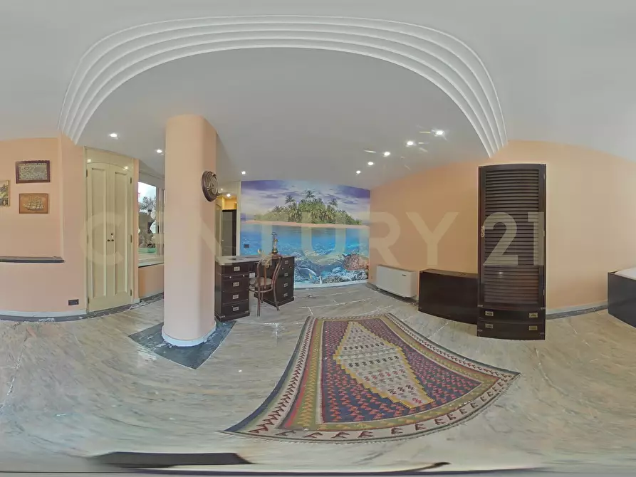 Immagine 107 di Villa in vendita  in Via Ingegnere 130 a Catania