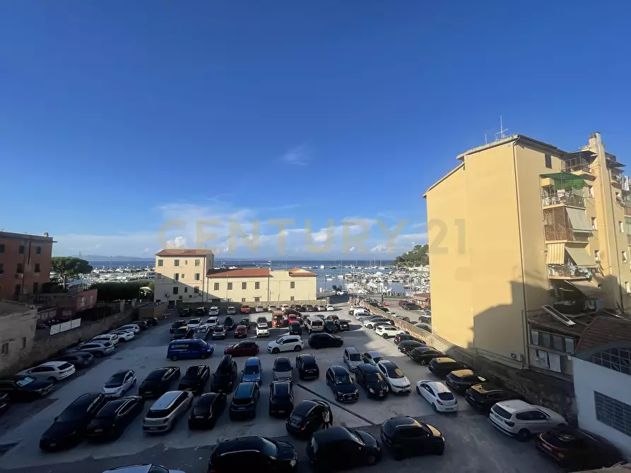 Immagine 20 di Quadrilocale in vendita  in Via Roma a Monte Argentario