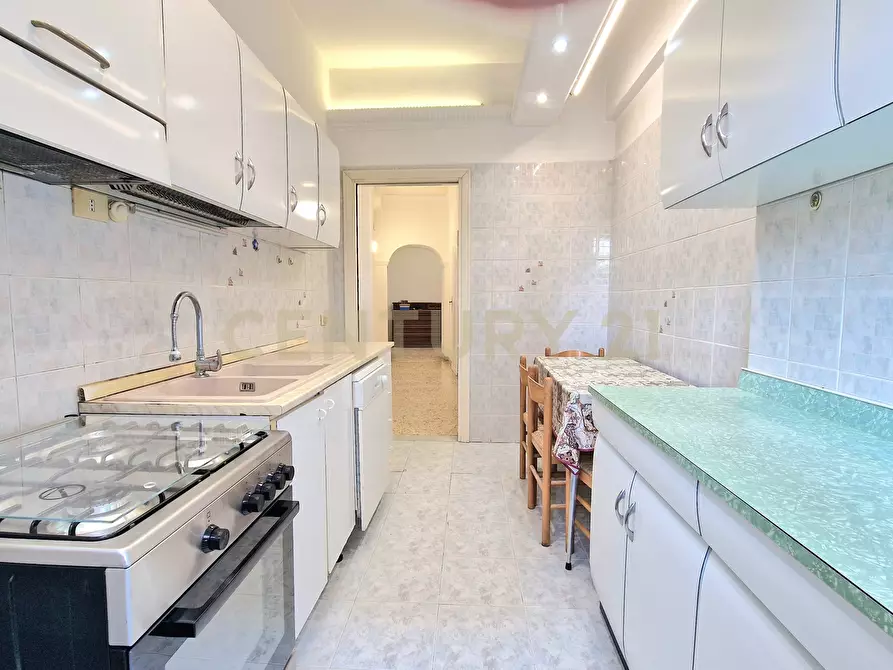 Immagine 17 di Stanza singola in affitto  in Via Gorgona a Roma