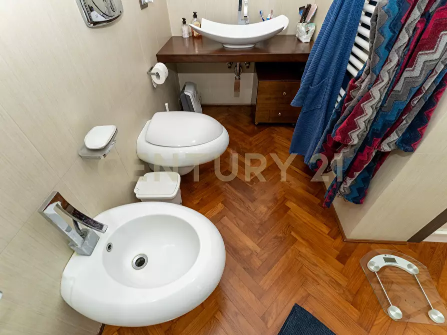 Immagine 49 di Villa in vendita  in Via G. Pezzana 11 a Aci Castello