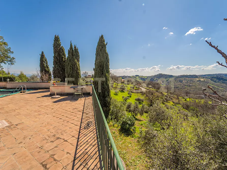 Immagine 6 di Villa in vendita  in Via Santa Lucia 1900 a Morlupo