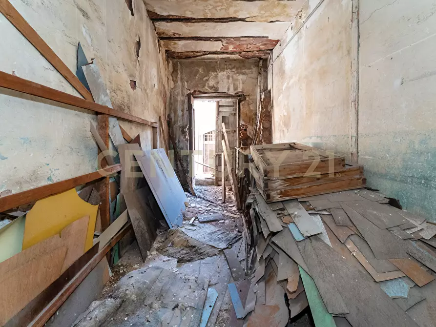 Immagine 8 di Casa indipendente in vendita  in Via Ittar 24 a Catania