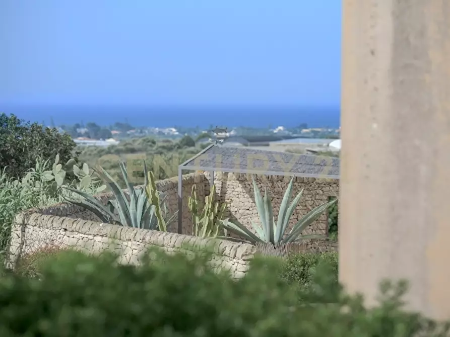 Immagine 16 di Villa in vendita  in Contrada Pagliarello snc a Portopalo Di Capo Passero