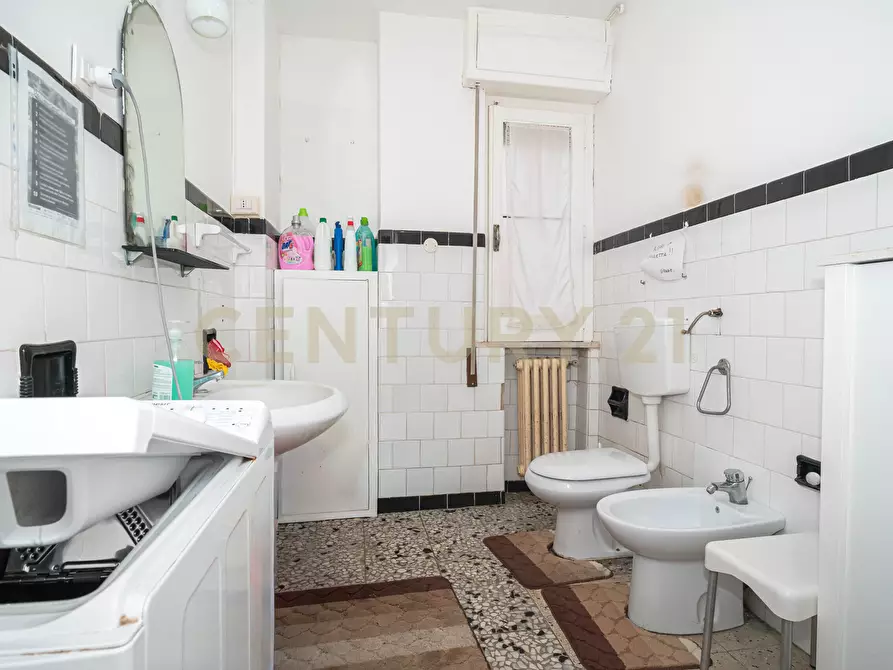 Immagine 15 di Appartamento in vendita  in Via Francesco Crispi 2 a Caltagirone