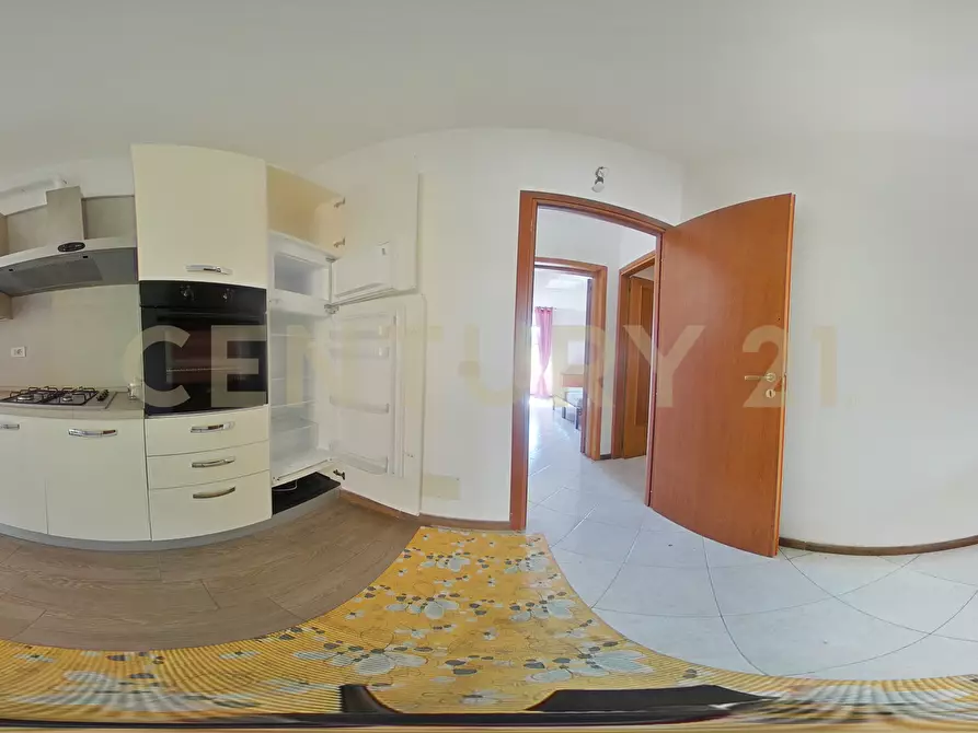 Immagine 57 di Villa in vendita  in Via Livorno 97 a Aci Castello