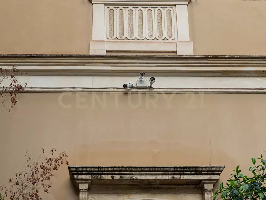 Immagine 21 di Palazzo in affitto  in Viale Regina Margherita 16 a Catania