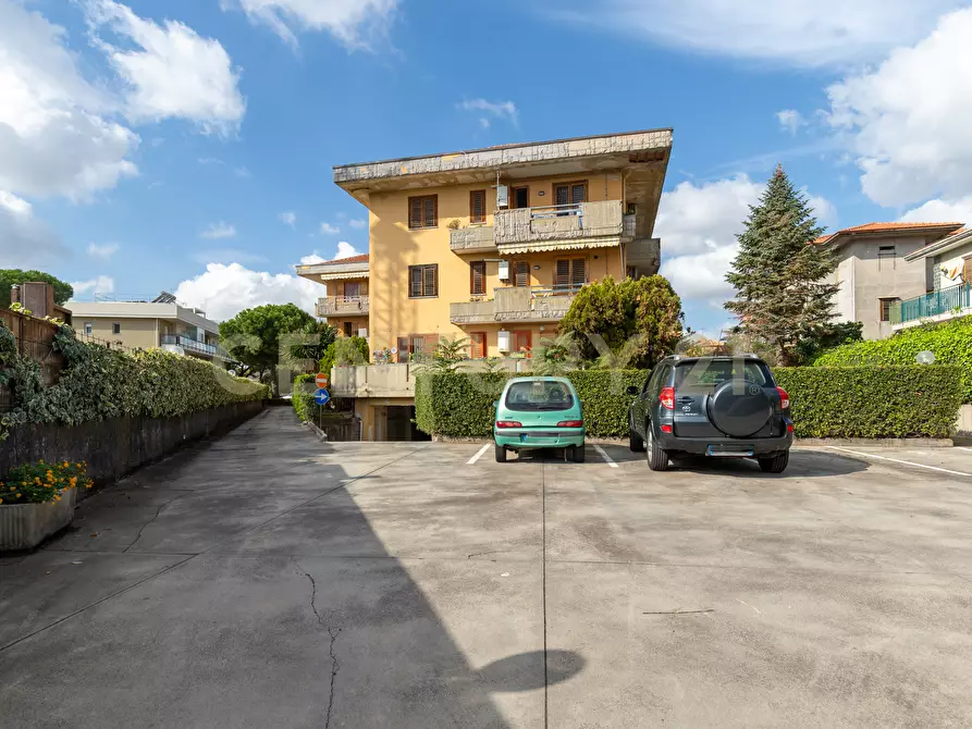 Immagine 3 di Appartamento in vendita  in Via Giovanni Guglielmino 74 a Tremestieri Etneo