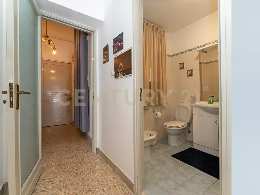 Immagine 23 di Appartamento in affitto  in Via Vittorio Emanuele Orlando 130 a Catania